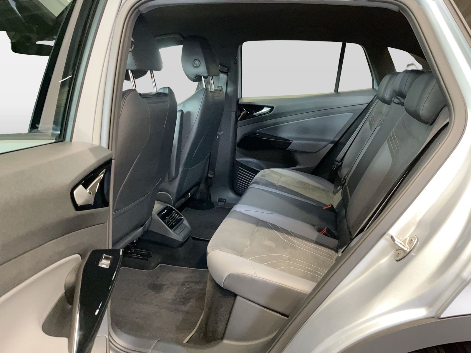 Volkswagen ID.4 - Bild 11