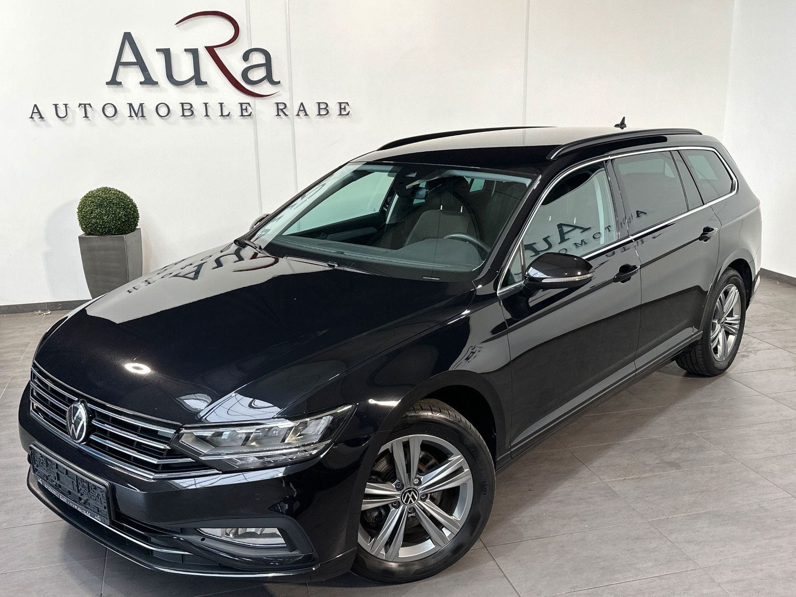 Volkswagen Passat Variant Business NAV+LED+ACC+AHK+KAM+17ZO imagem 2