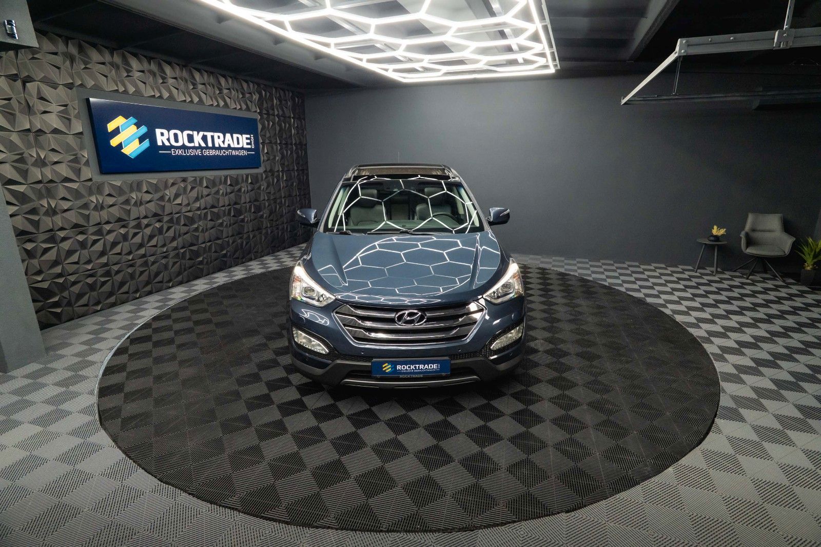 Fahrzeugabbildung Hyundai Santa Fe Premium 4WD *Panorama*Bi-Xenon*TÜV NEU*