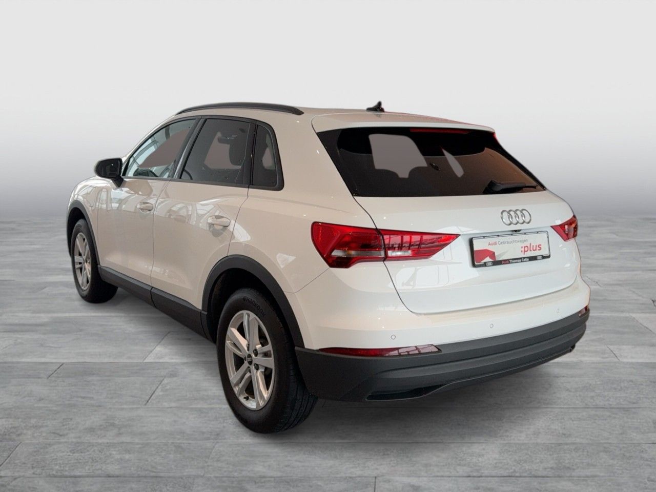 Audi Q3 45 TFSI e S tronic LED Navi RKamera AHK SHZ imagem 3