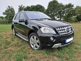 Mercedes-Benz ML 500 AMG/Distronic/STH/H&K/Scheckheft MB - Mercedes-Benz ML 500 von privat