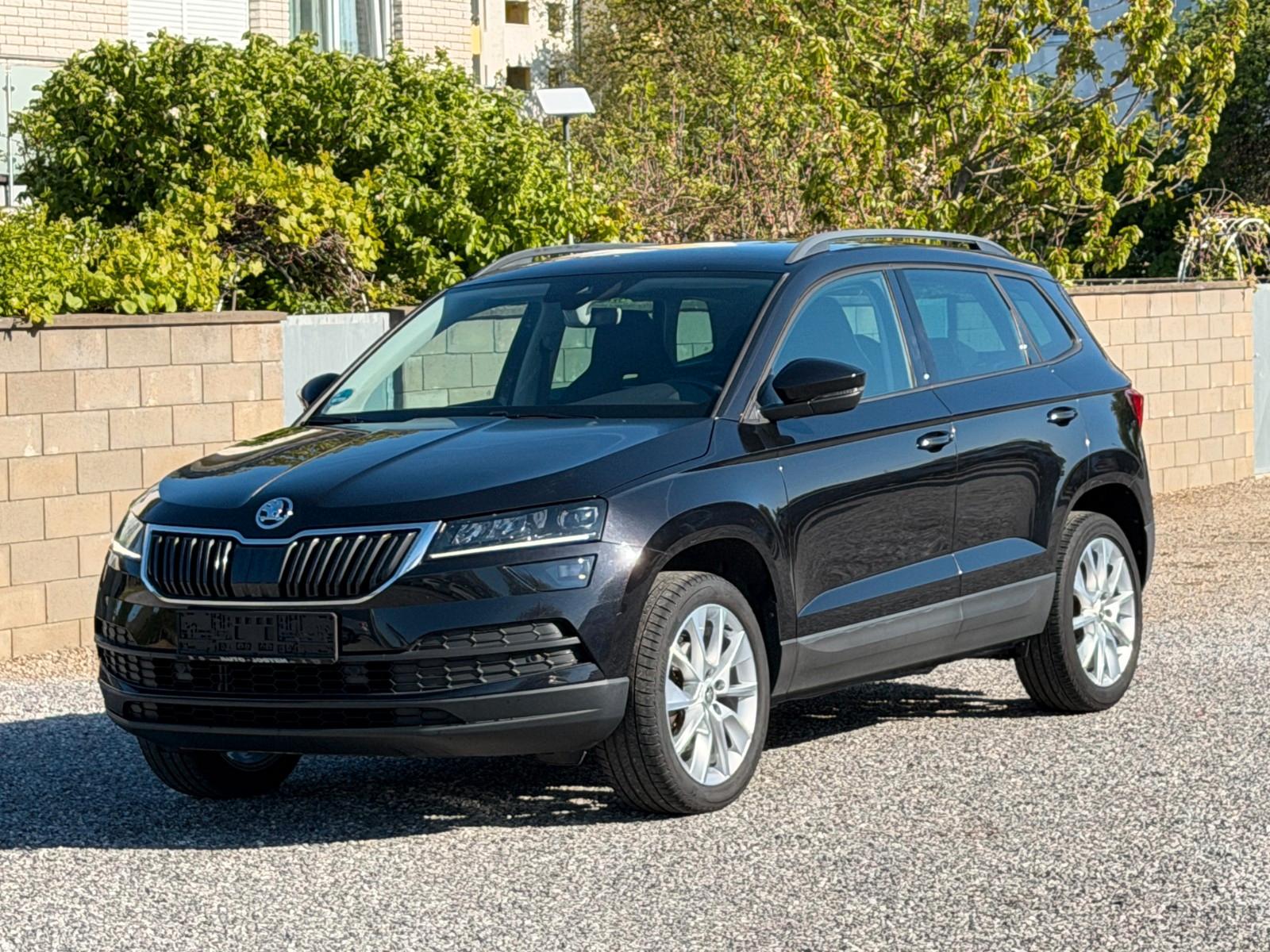 Skoda Karoq 1.5 TSI AUTOMATIK+LED+NAVI+SPORTSITZE+PDC