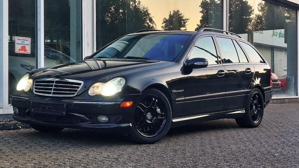 Mercedes-Benz C 32 AMG