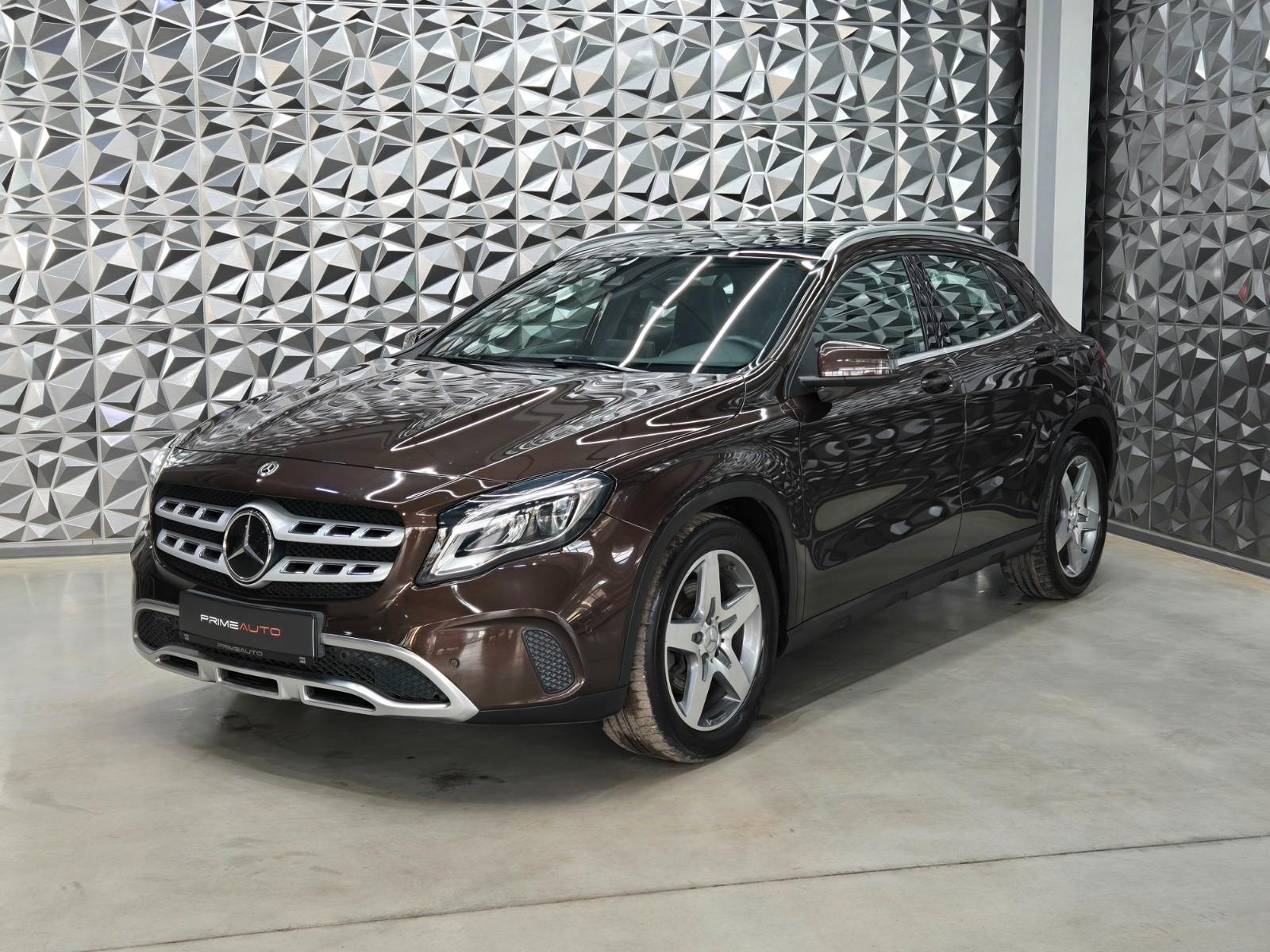 Mercedes-Benz GLA 250 URBAN*AT*NAVI*MEMORY*PANO*SIHZ*PDC*ALU