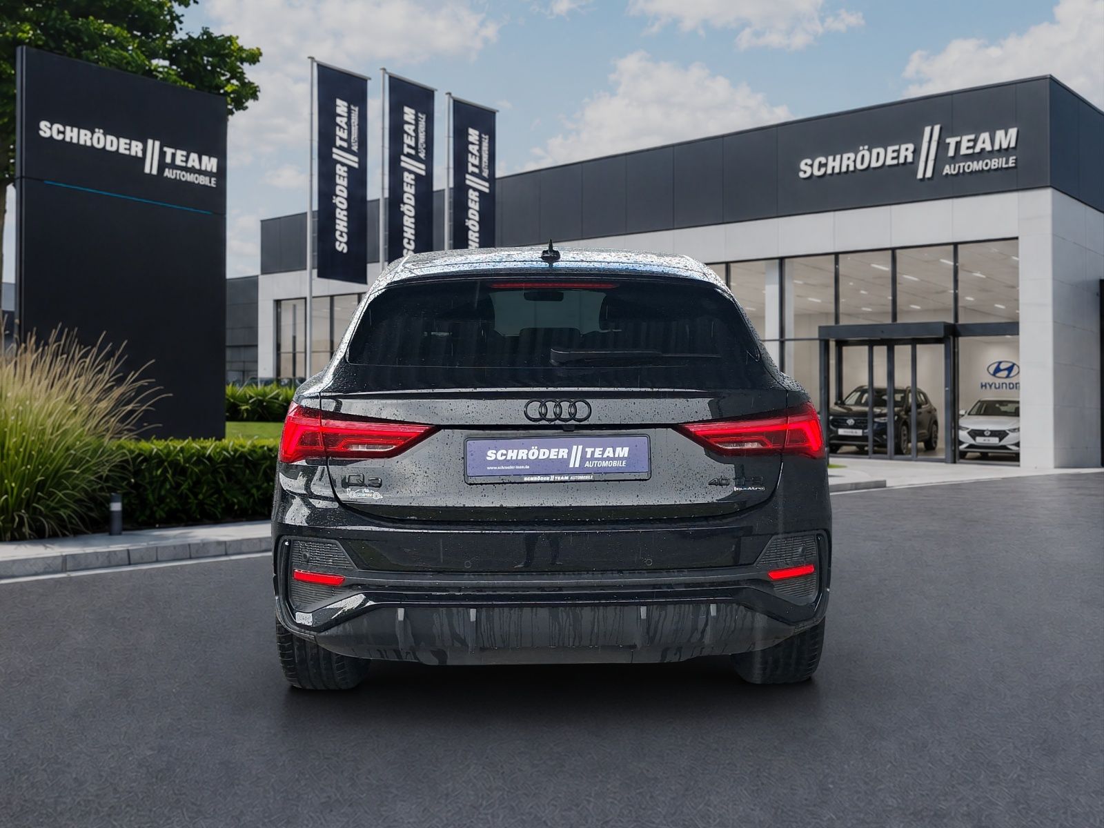 Audi Q3 Sportback 40 TFSI quattro S line Matrix ACC R foto 4
