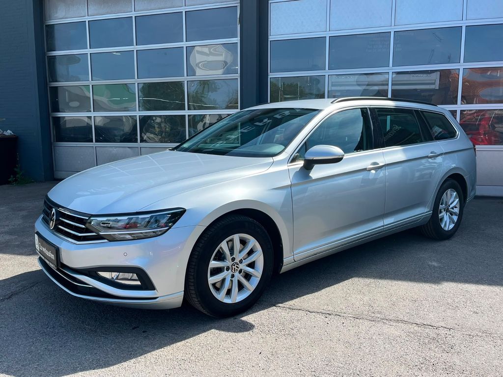 Image of Volkswagen Passat Variant