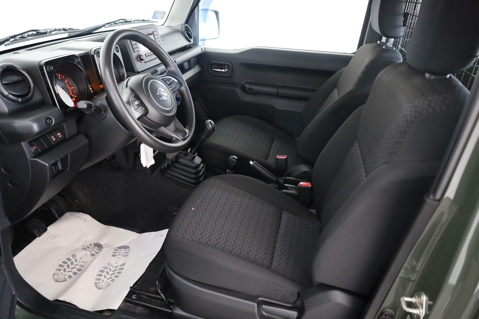 Fahrzeugabbildung Suzuki Jimny Comfort 1.5 GL 4WD NFZ ,AllGrip,Klima,AHK