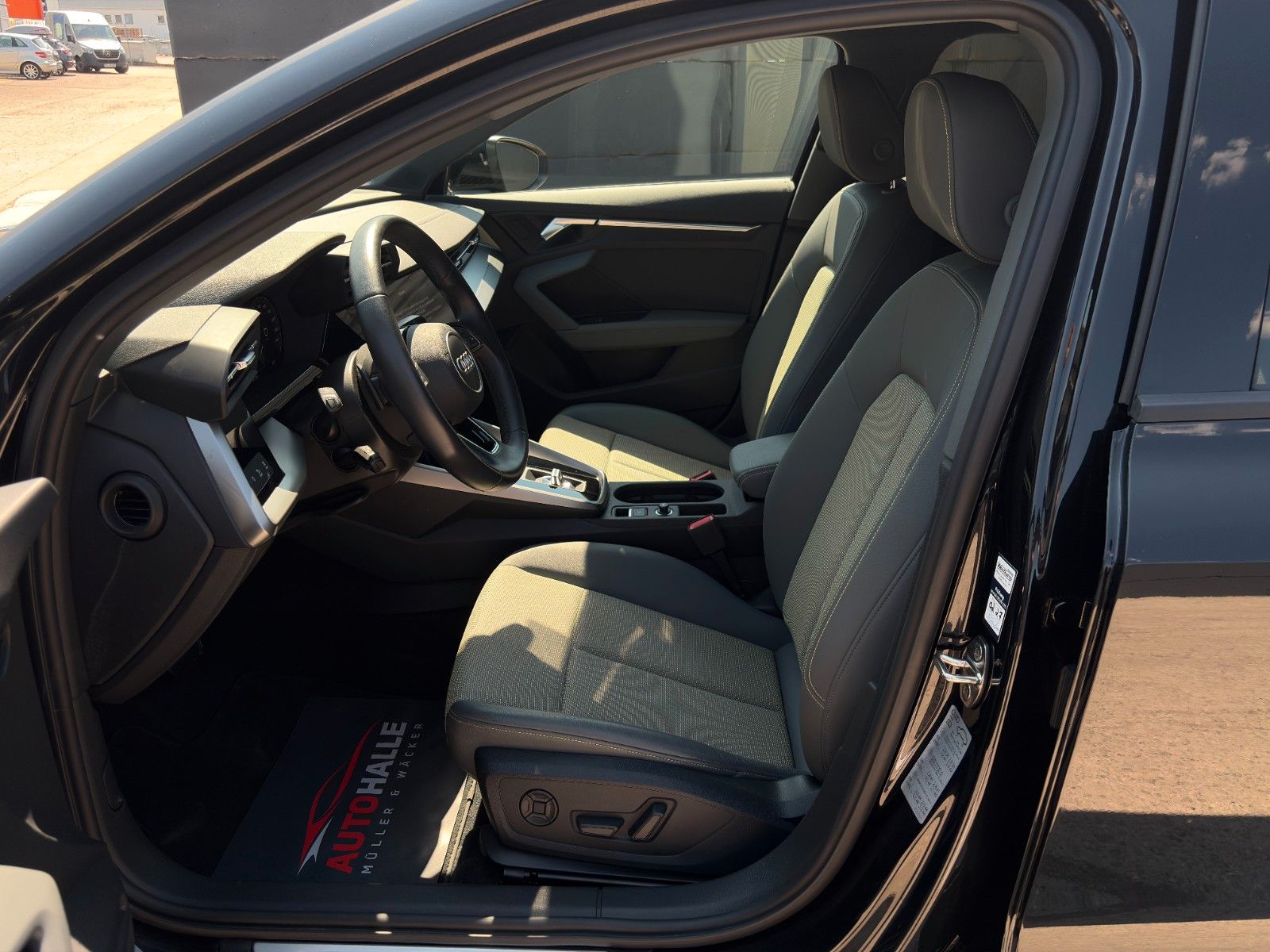 Fahrzeugabbildung Audi A3 Sportback 40 TFSIe Virtual 2Z-Klima PDC SHZ