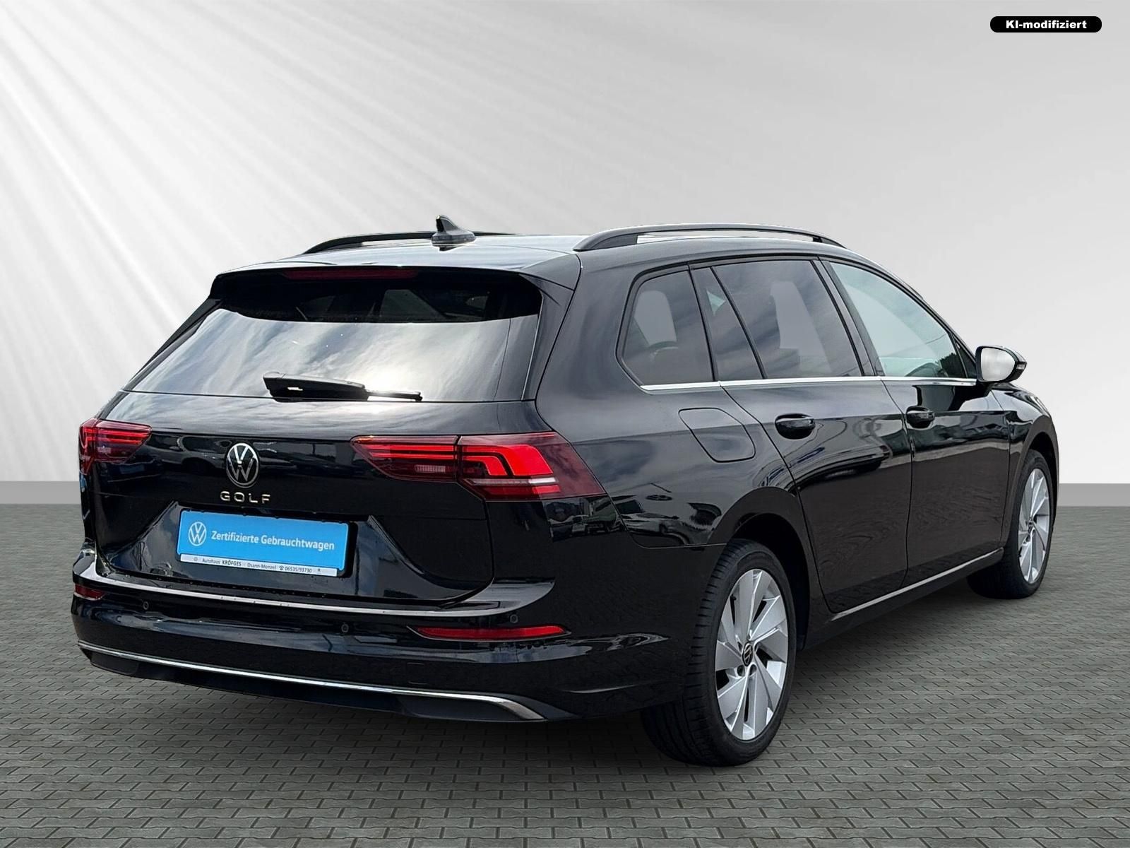 Volkswagen Golf VIII Var. Style 2.0 TDI 110 kW DSG Panodach foto 3