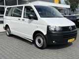 Volkswagen T5 Transporter Kombi 8-persoons 2.0 TDI L1H1 BTW - Volkswagen T5 Transporter: 9 Sitzer
