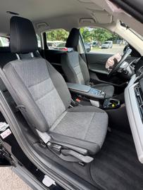 2024 BMW IX1 — миниатюра 23