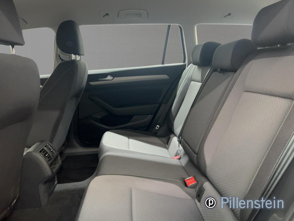 Volkswagen Passat Variant - Bild 14