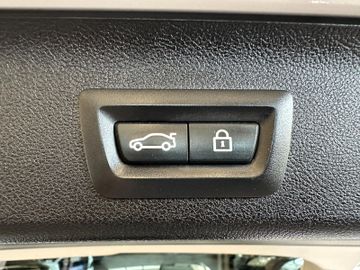 BMW 530 i Sport Line *HeadUP*Standh*LED*360*VOLL*