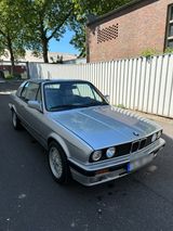 BMW 325i Cabrio mit Hardtop ! - BMW 325 aus 1991: 325i