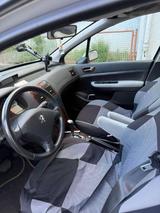 Peugeot 307 Prémium 110 Automatik Premium - Peugeot 307 Premium mit Benzin-Antrieb