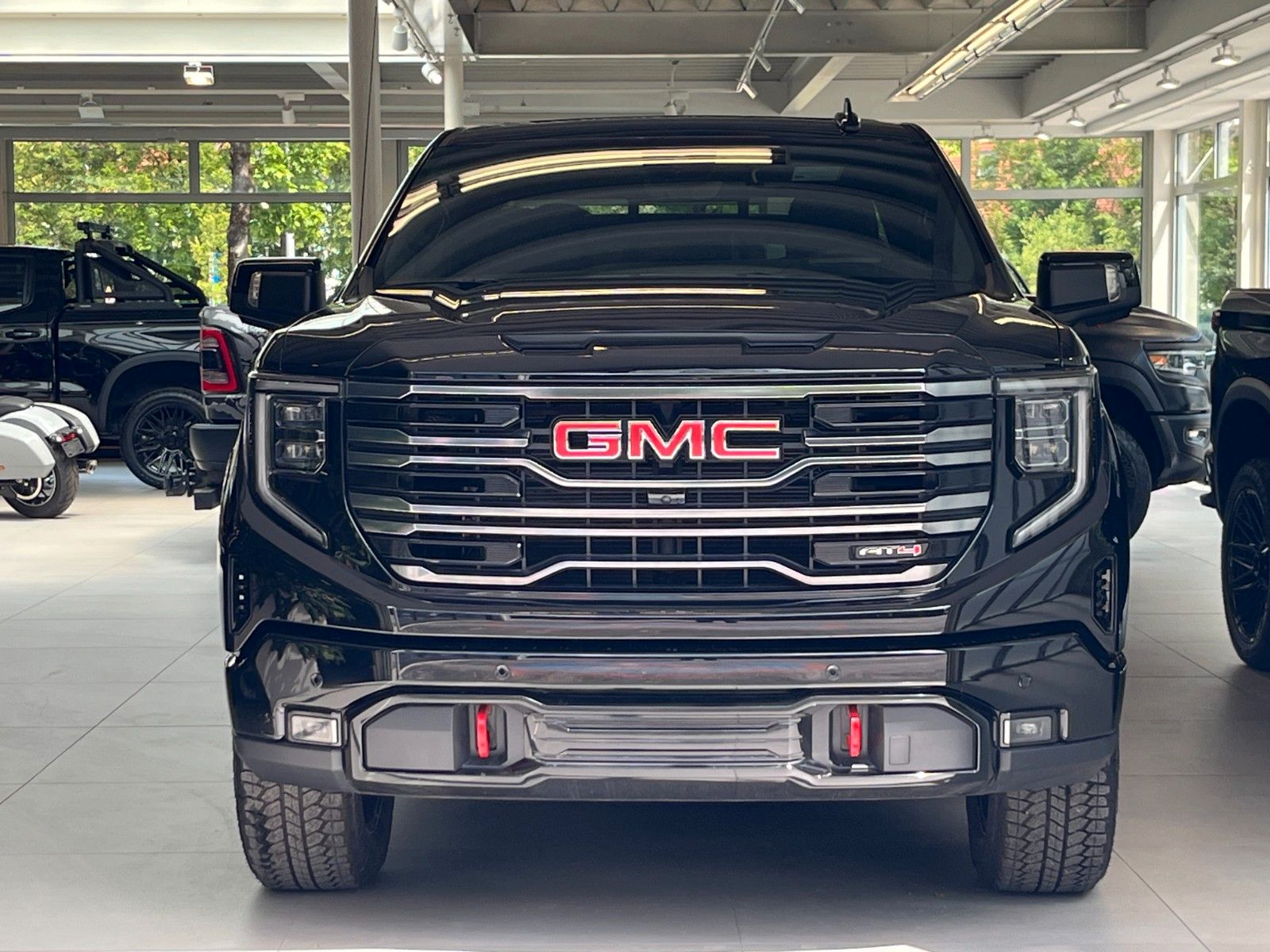 Fahrzeugabbildung GMC Sierra 1500 AT4 6.2*360°*AHK*HeadUp*