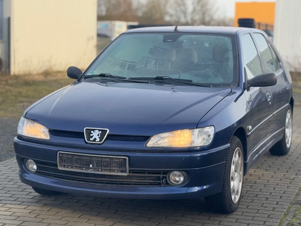 Peugeot 306