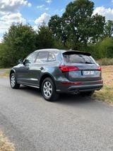 Audi Q5 3.0 TDI S quattro S-Line 1.Hd.  Seniorenfzg - Audi Q5 von privat