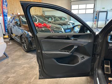 Volkswagen Tayron *R-LINE*1.HAND*MASSAGE*7-SITZER*ACC*