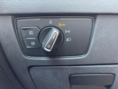 Fahrzeugabbildung Volkswagen Passat Var. 2.0TDI DSG Elegance AHK MATRIX ACC