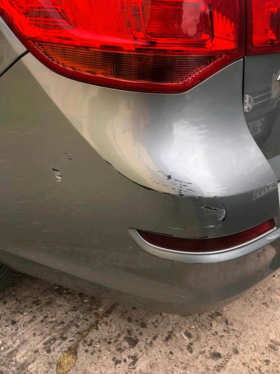 Opel Astra 2011 — photo 7