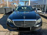 Mercedes-Benz E 220 d T Autom. Kamera / ACAA / 2xPDC  - Mercedes-Benz E 220 Gebrauchtwagen in Magdeburg
