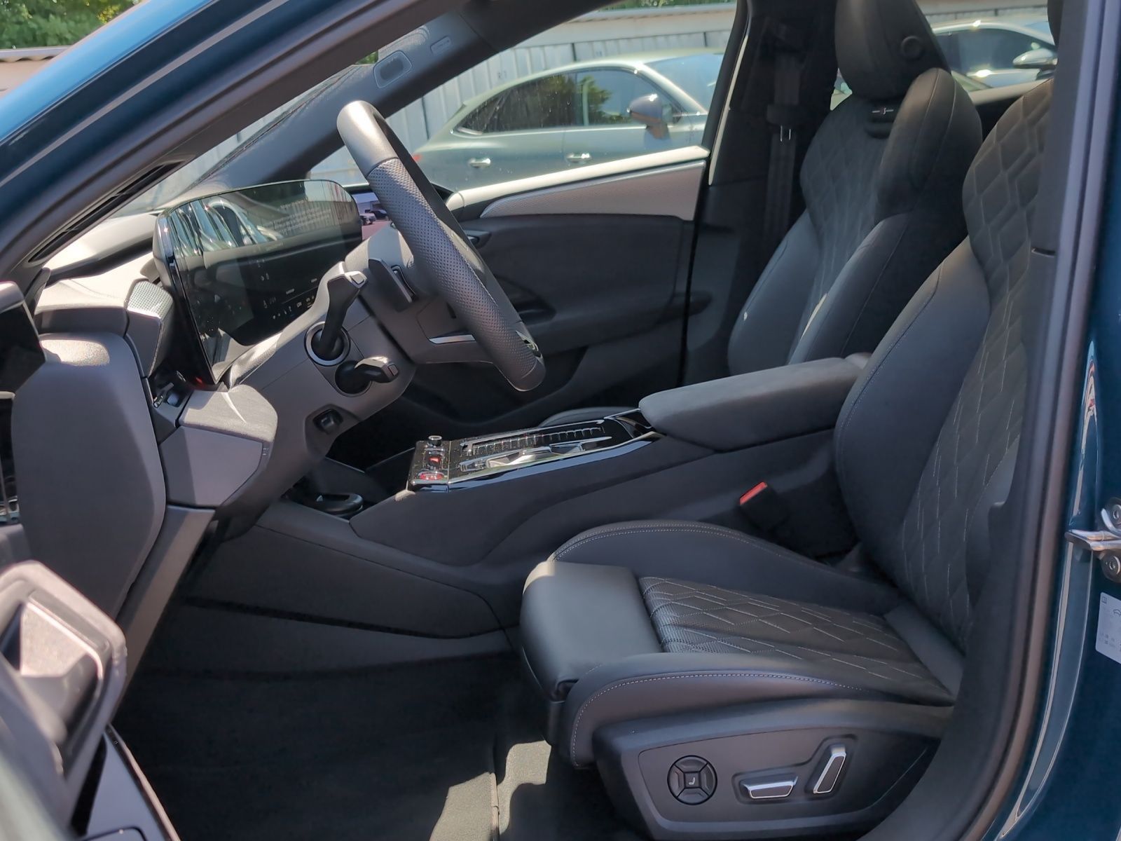Audi S6 e-tron - Bild 16