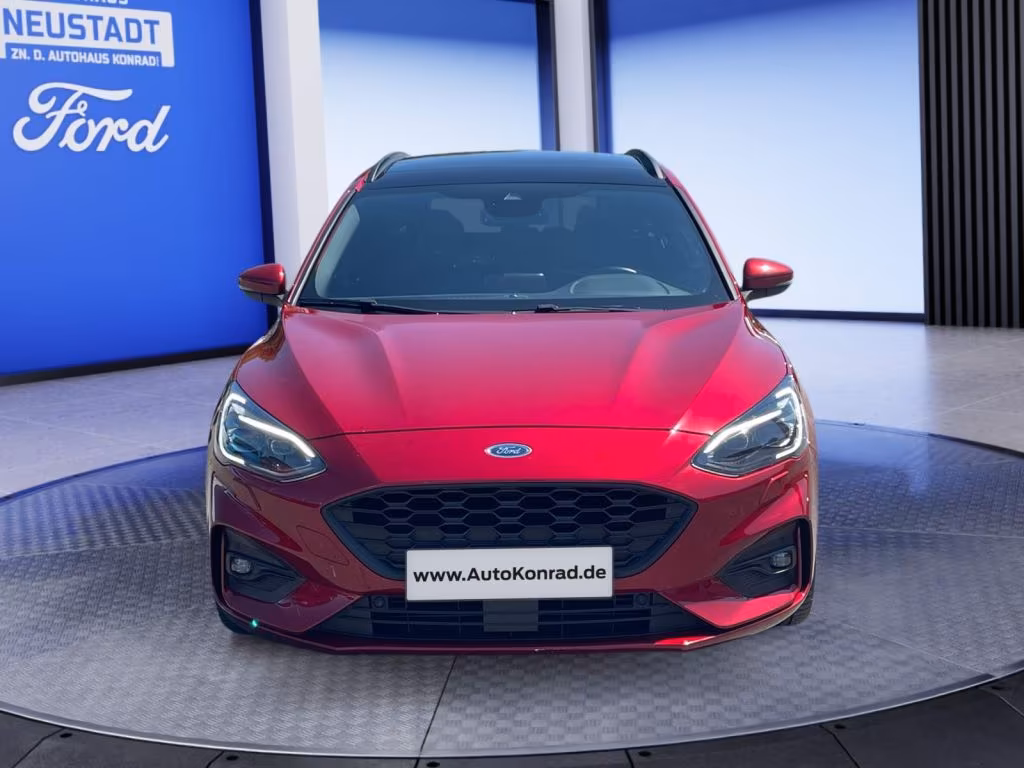Ford Focus Turnier 1.5 Aut. ST-LINE *elekAHK*Navi*LED