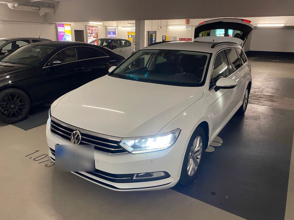 Image of Volkswagen Passat Variant