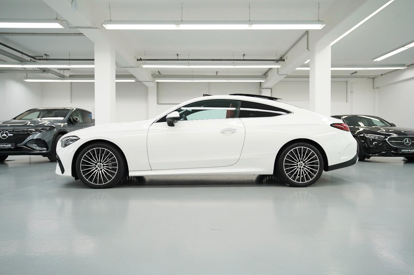 Mercedes-Benz CLE 180 Coupe EDITION AMG LINE / PANORAMA   +++