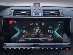 Fahrzeugabbildung DS Automobiles DS 7 1.6 E-Tense 225 Grand Chic