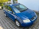 Volkswagen Touran 1.6/Klimaautomatik/Tempomat/Alufelgen - gebrauchte VW Touran aus dem Jahr 2003