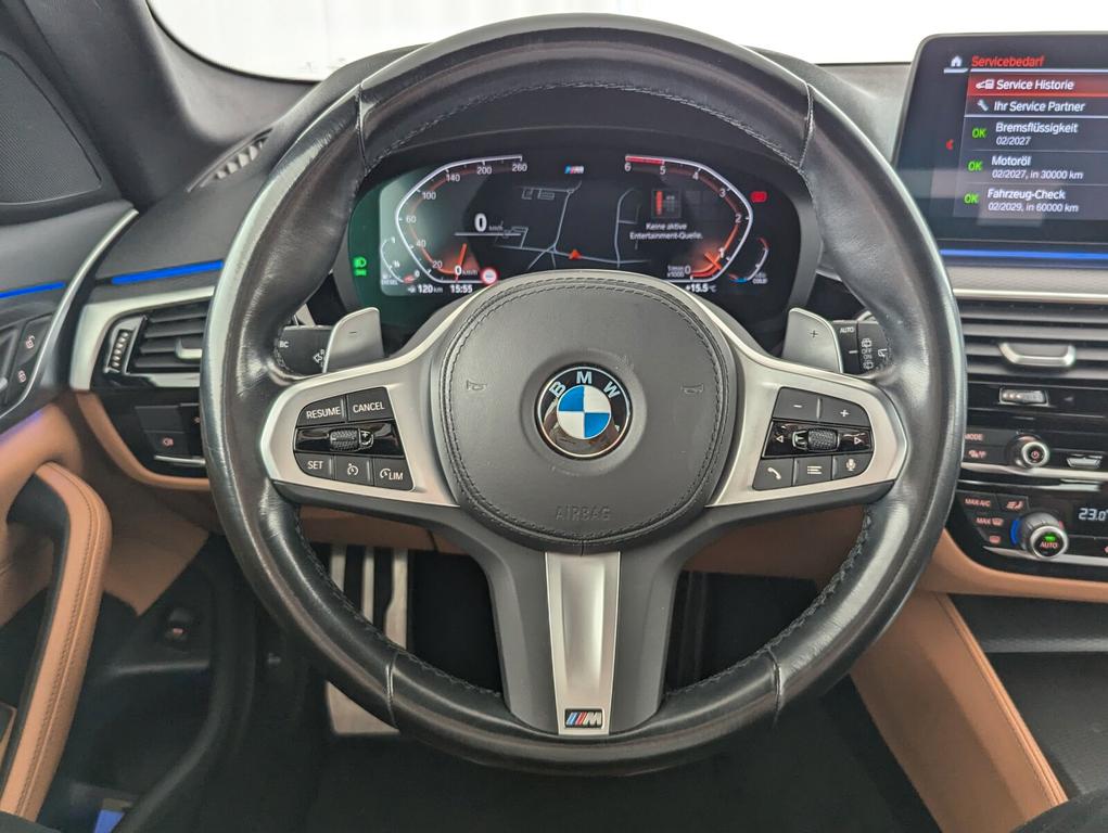 BMW 530
