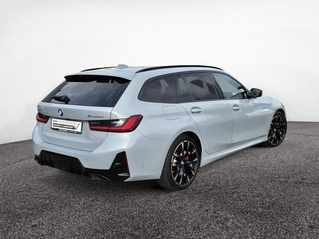 BMW M340i Touring xDrive Pro 19 ZOLL+CARBON+PANO+AHK