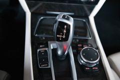 BMW 730d xDrive AHK HUD - TOP Ausstattung Unfallfrei
