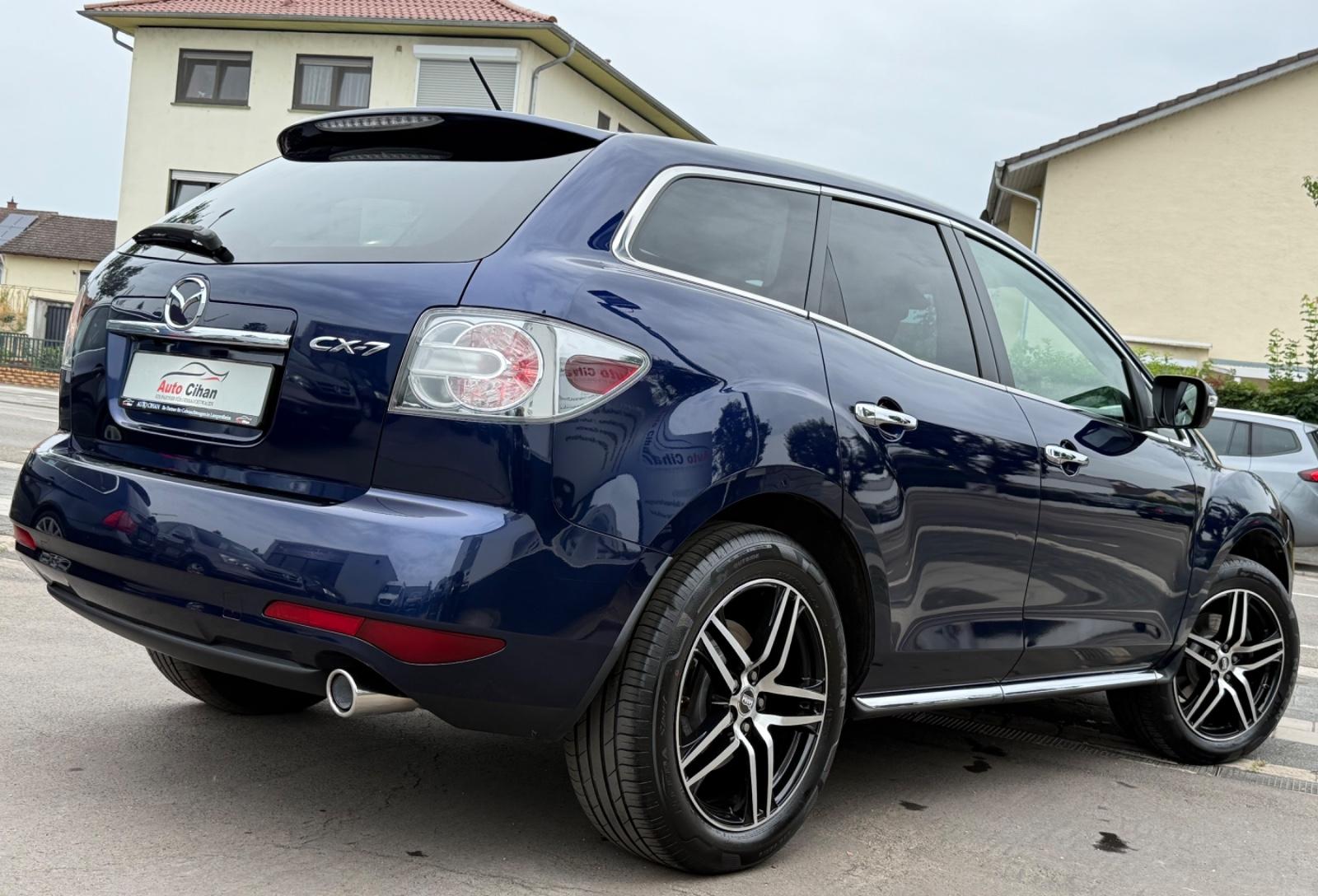 Mazda CX-7 2.2 MZR-CD 173 ch Exclusive • 4x4 • Bose • Cuir • Caméra • Xenon