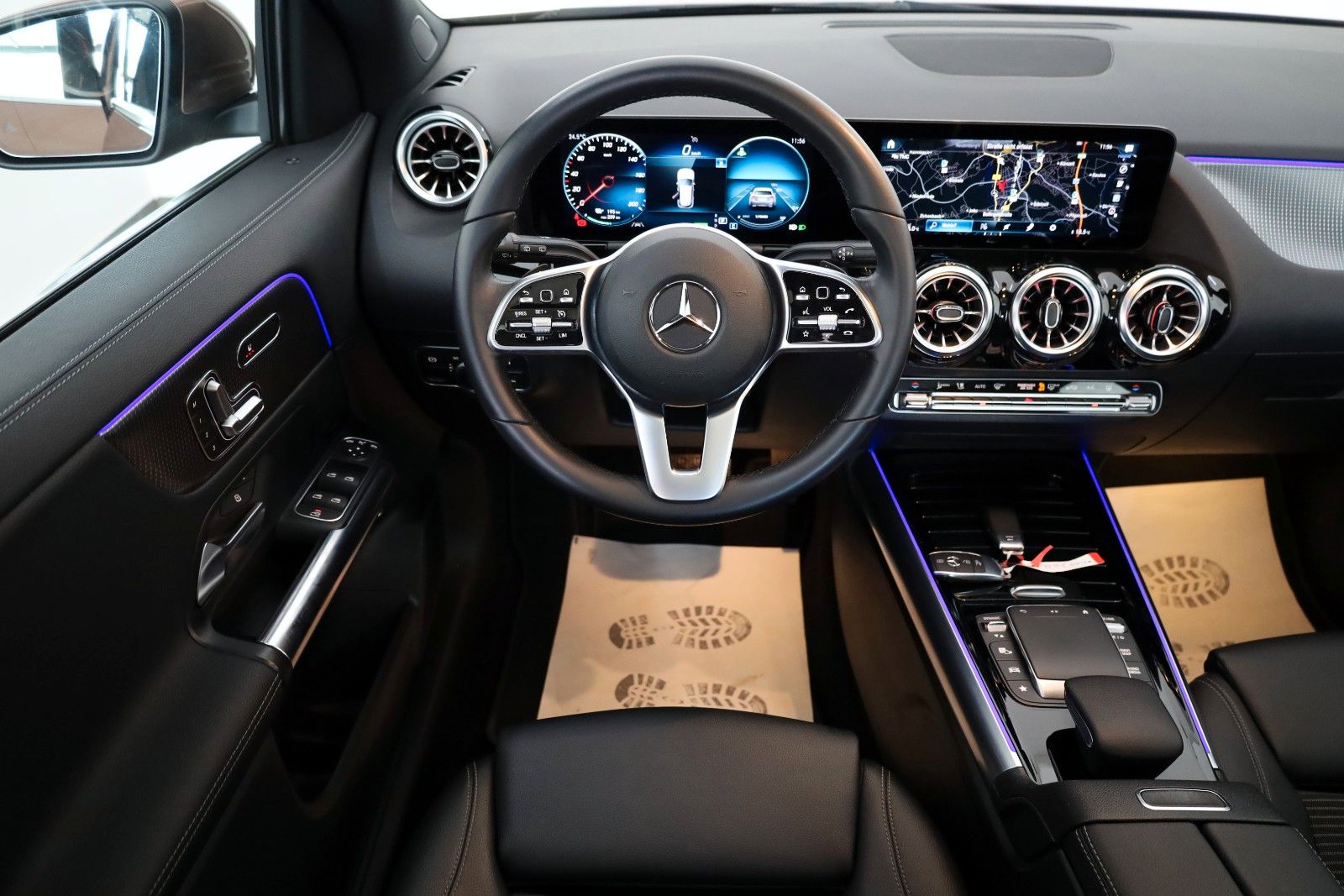 Fahrzeugabbildung Mercedes-Benz EQA 250 ,T.Leder,Navi,LED,SH,360°Kamera,Panorama