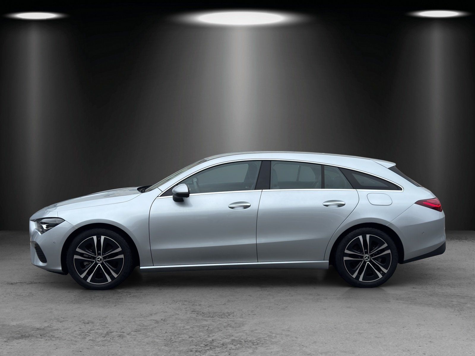 Fahrzeugabbildung Mercedes-Benz CLA200 SB Advanc+ DISTRO Burme AHK KeyGo DWA LED