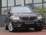 BMW X5 xDrive30d HeadUp Softc. Keyless Aktivlenkung - BMW X5 in Düsseldorf