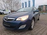 Opel Astra J Lim. Design Edition*2.Hd*SHZ*LHZ*Tempoma - Opel Astra: Design Edition