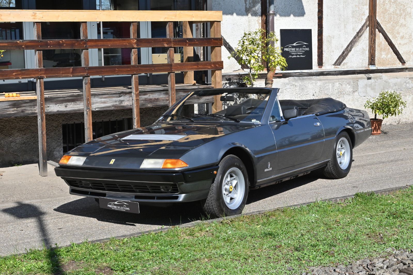 Ferrari 400