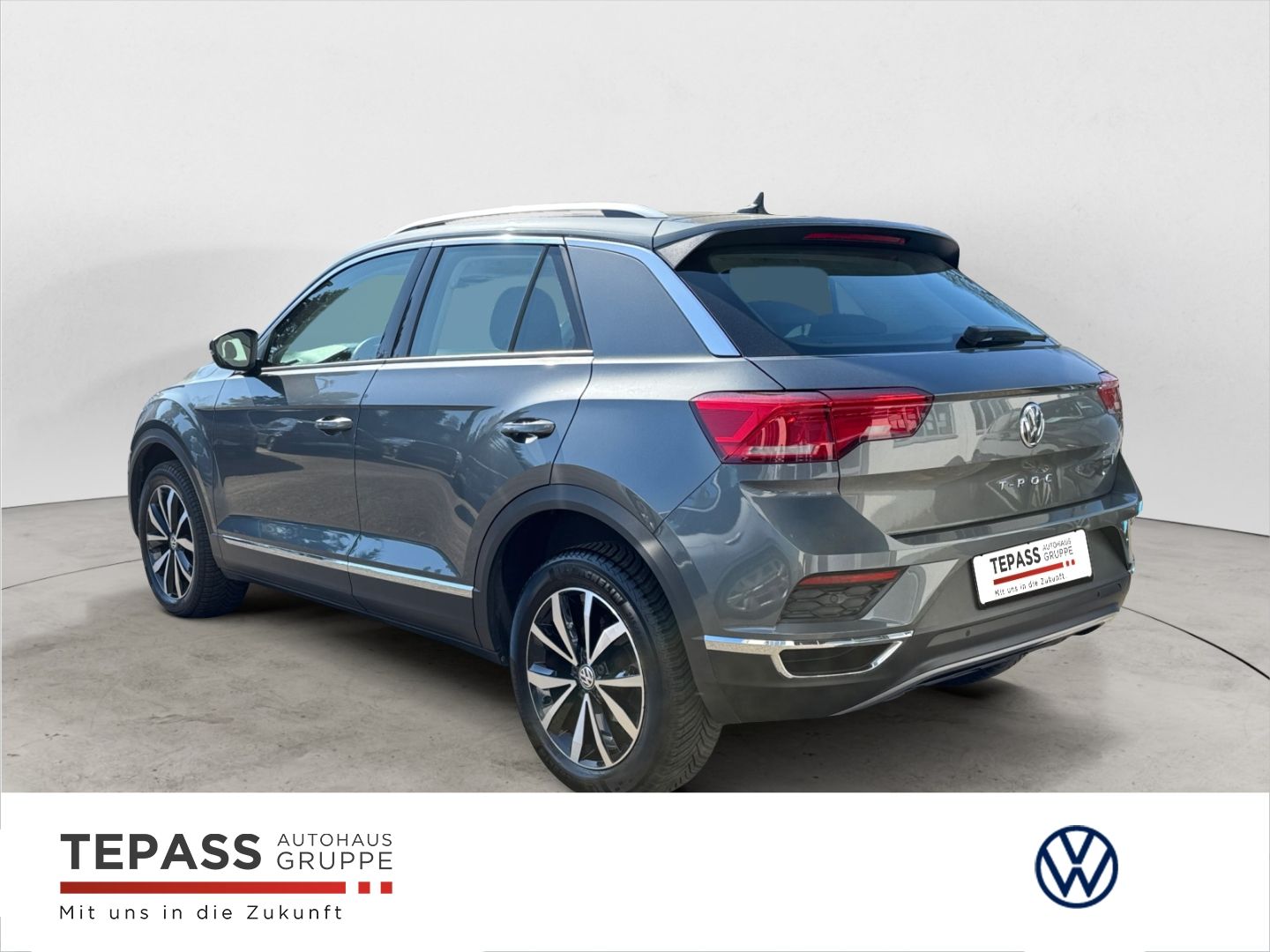 Volkswagen T-Roc 1.5 TSI Style PANO RFK NAVI imagem 3