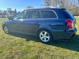 Toyota Avensis Kombi 2.2 D-CAT Executive - gebrauchte Toyota Avensis aus dem Jahr 2007