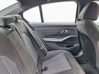 BMW 318 - Vorschau Bild 11