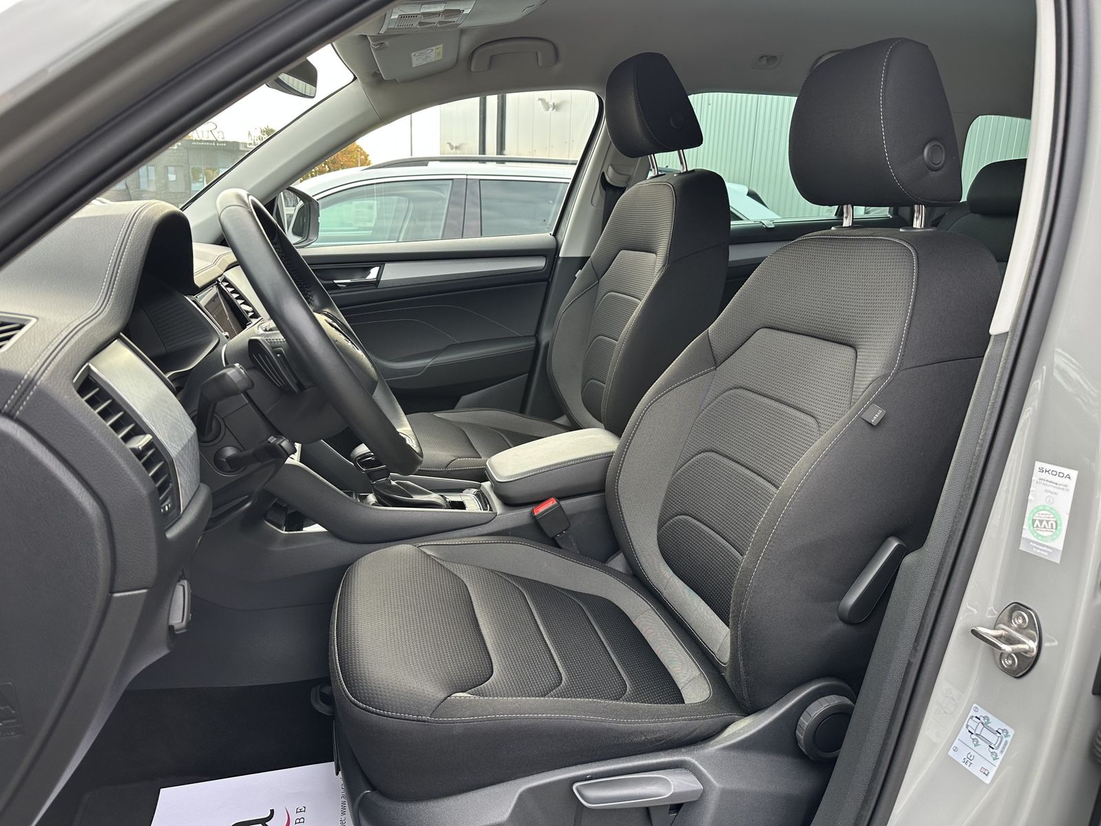 Fahrzeugabbildung SKODA Kodiaq 2.0 TDI 4x4 DSG Clever NAV+LED+AHK+V-COCK