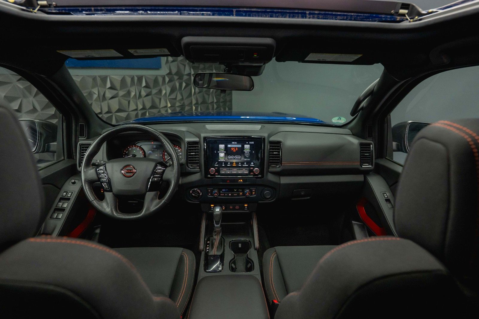 Fahrzeugabbildung Nissan Frontier 3.8 V6 4x4 PRO-4X Offroad *Pano*ACC*LED