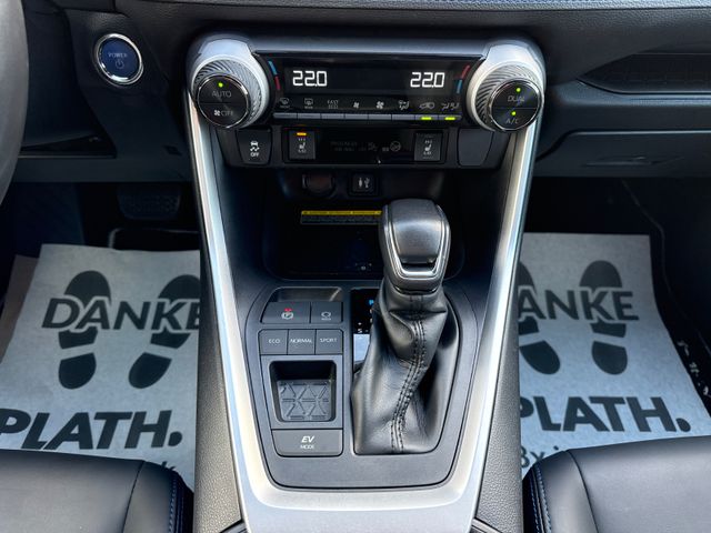 Toyota RAV 4 Hybrid 4×2 Style Selection