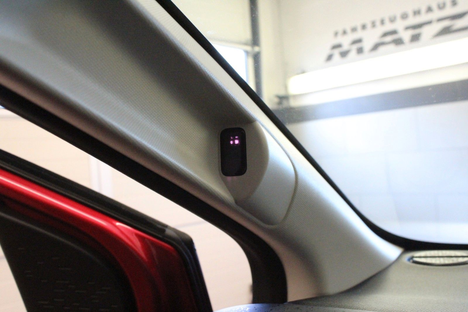 Fahrzeugabbildung Renault Twingo E-Tech 80 Urban Range *Techno*Sitzheizung