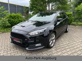 Ford Focus Turnier ST*Navi*Cam*Teilleder*Sitzheizung* - Ford Focus Gebrauchtwagen in Augsburg