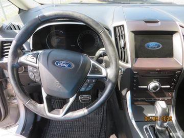 Ford S-Max - 7